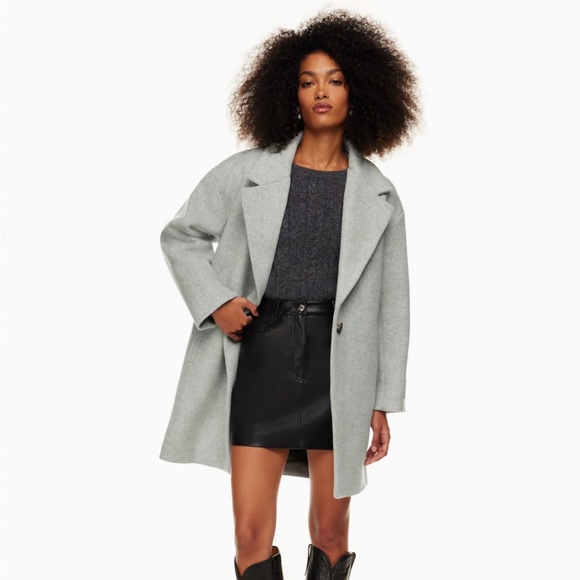 Wilfred “the Only Coat” mid length, new with tags! - Picture 4 of 7